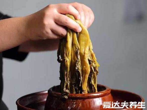 柿子不能和什么食物一起吃，與鵝肉一起吃嚴(yán)重的會(huì)致命