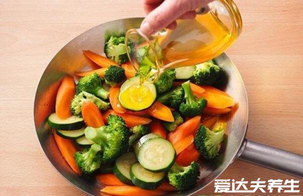 橄欖油怎么吃，4種橄欖油的最佳食用方法任你挑選