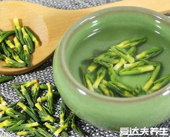 蓮子心泡水喝的功效，降血壓強(qiáng)心的作用非常突出