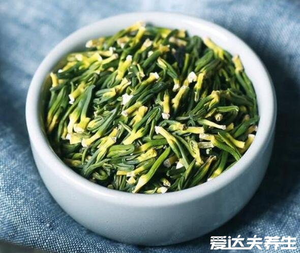 蓮子心泡水喝的功效，降血壓強(qiáng)心的作用非常突出