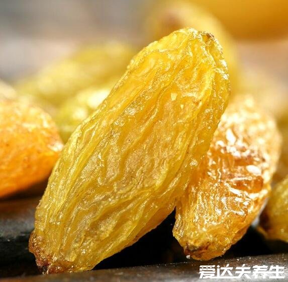 吃葡萄干有什么好處，能預(yù)防貧血和心腦血管疾病并降低膽固醇