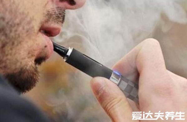 電子煙和香煙哪個(gè)危害大，電子煙并不比香煙安全多少