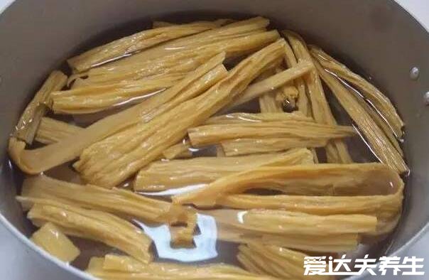 怎樣5分鐘快速泡發(fā)腐竹，3個正確泡腐竹的方法