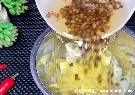 羊肉餡餃子配什么菜好，年夜飯?jiān)囋嚲虏损W附視頻(韭菜補(bǔ)腎溫陽(yáng))