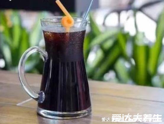 酸梅湯制作方法與材料配方，用鐵鍋?zhàn)鲭y怪不好喝(8種原料比例)