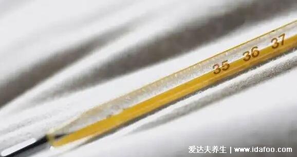 水銀溫度計(jì)腋下測(cè)量需要幾分鐘，一般5分鐘用前甩到35℃以下