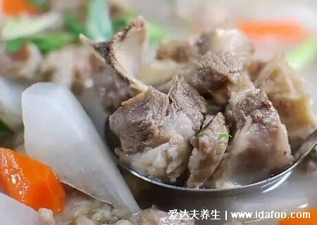 燉羊肉放什么調料最佳去腥，生姜/白芷/胡椒粉/橘皮去腥去膻