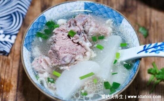 羊肉不能與什么食物同時食用，和茶同吃會便秘(食物相克表)